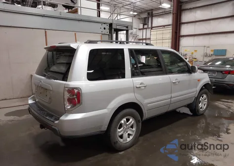 2008 Honda Pilot Vp z USA, uszkodzony, nr VIN 5FNYF28218B029085